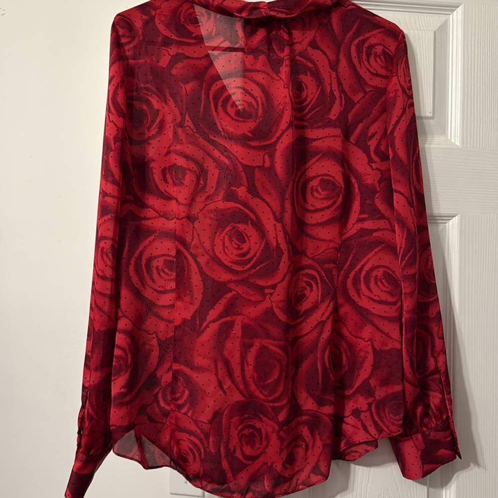 WHBM Roses Blouse - Picture 7 of 7